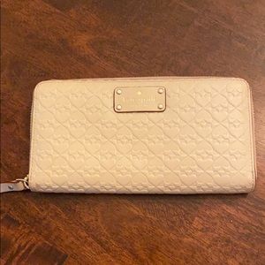 Kate Spade Zip Around Wallet